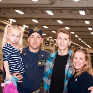 Meet your Posher, Ashleyandkyle